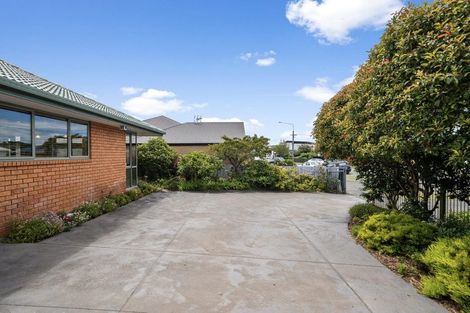 Photo of property in 71 Burwood Road, Burwood, Christchurch, 8083
