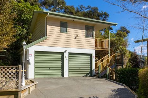 Photo of property in 21 Amelia Crescent, Waikawa, Picton, 7220