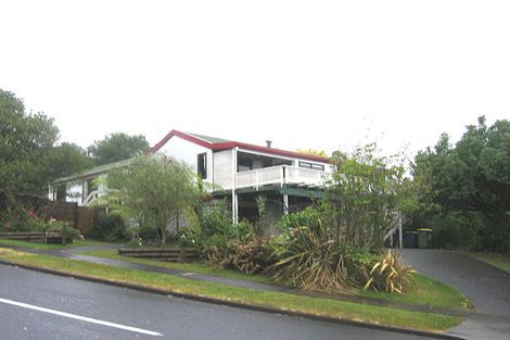 Photo of property in 3 Harper Street, Chatswood, Auckland, 0626