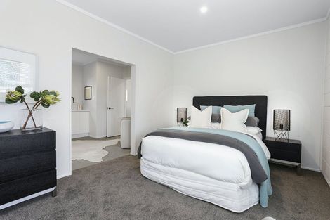 Photo of property in 1/237 Rangatira Road, Beach Haven, Auckland, 0626