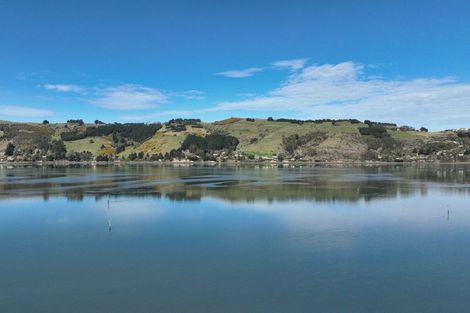 Photo of property in 305 Ravensbourne Road, Ravensbourne, Dunedin, 9022