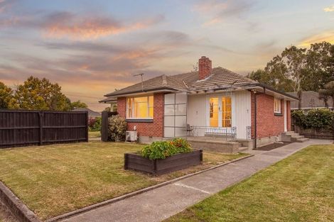 Photo of property in 199 Grahams Road, Burnside, Christchurch, 8053