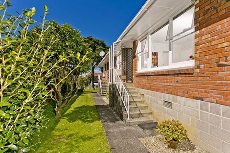 Photo of property in 2/47 Karaka Street, Takapuna, Auckland, 0622