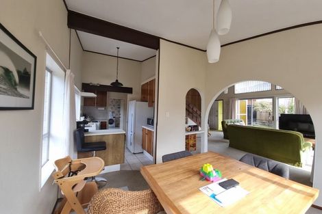 Photo of property in 1/30 Whiteacres Drive, Sunnyhills, Auckland, 2010