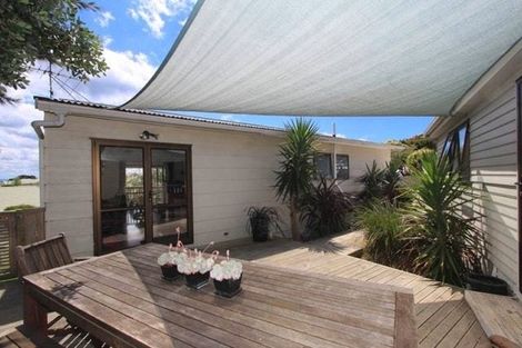 Photo of property in 64b Tiri Road, Manly, Whangaparaoa, 0930