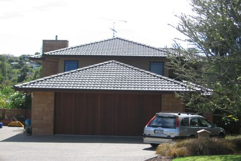 Photo of property in 15 Lyons Avenue, Murrays Bay, Auckland, 0630