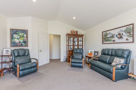 Photo of property in 15 Magnolia Place, Richmond, 7020