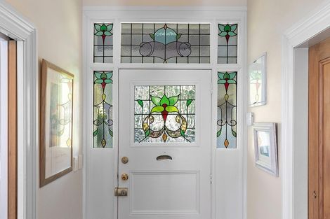 Photo of property in 1/36 Maritime Terrace, Birkenhead, Auckland, 0626