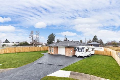 Photo of property in 13 Ngahana Place, Turangi, 3334