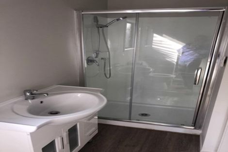 Photo of property in 22 Mountain Road, Western Heights, Rotorua, 3015