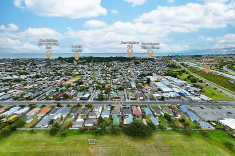 Photo of property in 69 Bower Avenue, New Brighton, Christchurch, 8083