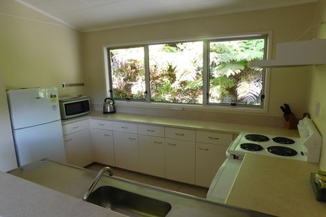 Photo of property in 52 School Road, Paihia, 0200