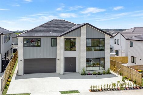 Photo of property in 96 Ksenia Drive, Flat Bush, Auckland, 2019