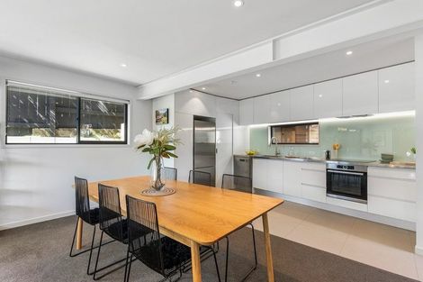 Photo of property in 43b Mandalay Terrace, Khandallah, Wellington, 6035