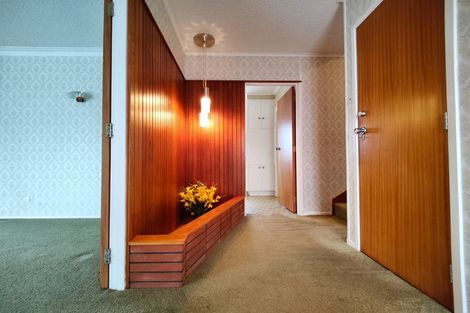 Photo of property in 9 Stansfield Place, Sunnyhills, Auckland, 2010