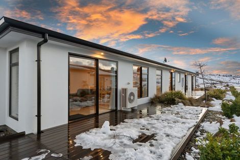 Photo of property in 27 Andrew Don Drive, Lake Tekapo, 7999