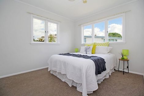 Photo of property in 1 Regina Street, Pokeno, 2402