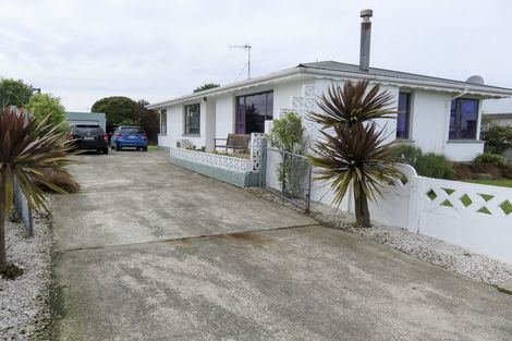 Photo of property in 220 Conyers Street, Strathern, Invercargill, 9812