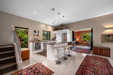 Photo of property in 60 Palmerston Road, Birkenhead, Auckland, 0626