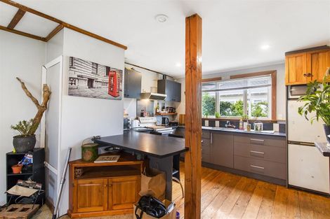 Photo of property in 12 Rhodes Street, Waimate, 7924