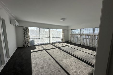 Photo of property in 4 Priestley Drive, Bucklands Beach, Auckland, 2014