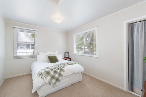 Photo of property in 100 Clouston Park Road, Clouston Park, Upper Hutt, 5018
