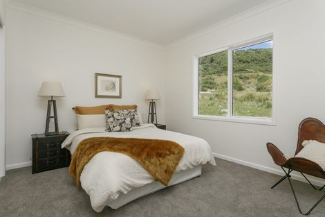Photo of property in 64 Kittyhawk Drive, Kinloch, Taupo, 3377
