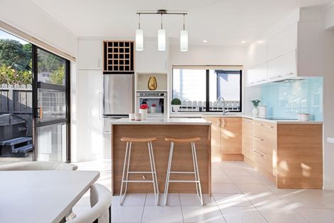 Photo of property in 42a Matakatia Parade, Matakatia, Whangaparaoa, 0930