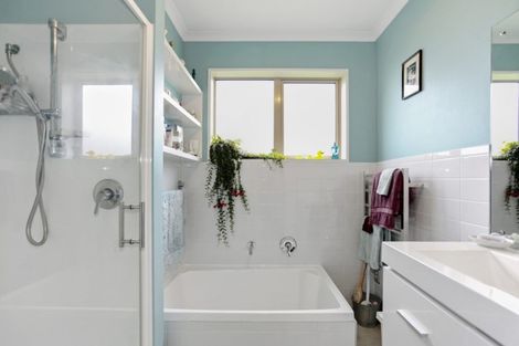 Photo of property in 45 Royal Park Drive, Parklands, Christchurch, 8083