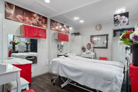 Photo of property in 21 Hawk Place, Welcome Bay, Tauranga, 3112