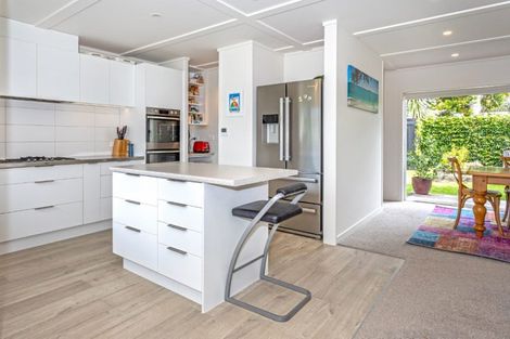 Photo of property in 107 Riverview Road, Whangamata, 3620