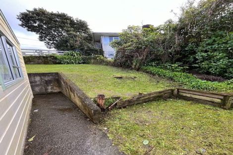 Photo of property in 10 Martin Grove, Normandale, Lower Hutt, 5010