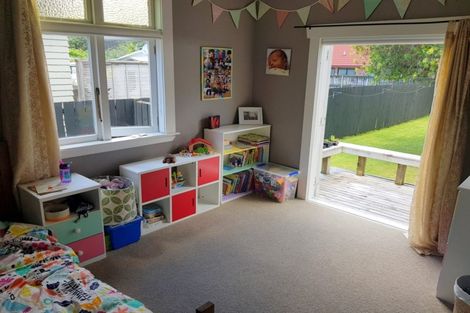 Photo of property in 40 Lambeth Road, Mount Eden, Auckland, 1041