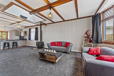 Photo of property in 6 Heath Grove, Waiwhetu, Lower Hutt, 5010