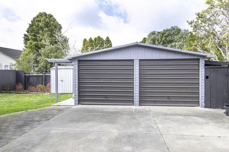 Photo of property in 12 Napier Road, Terrace End, Palmerston North, 4410