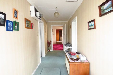 Photo of property in 6 Chamberlain Street, Waimangaroa, Westport, 7891