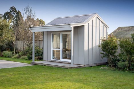 Photo of property in 12 Overton Place, Prebbleton, 7604