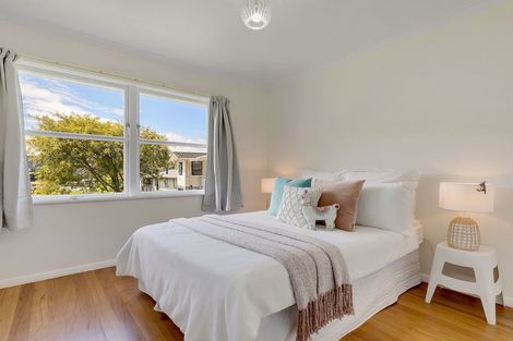 Photo of property in 15 Forglen Place, Tawa, Wellington, 5028