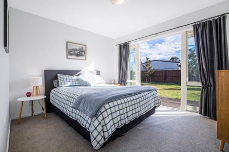 Photo of property in 30 Fairhurst Place, Rolleston, 7614