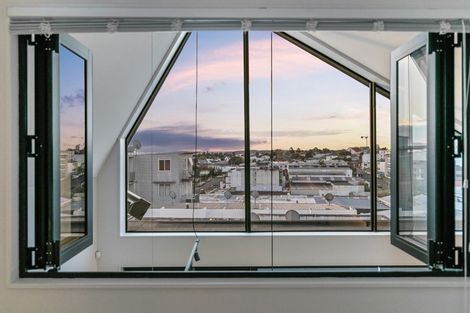 Photo of property in 11e Scanlan Street, Grey Lynn, Auckland, 1021