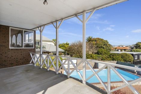 Photo of property in 18 Tweed Street, Mount Maunganui, 3116