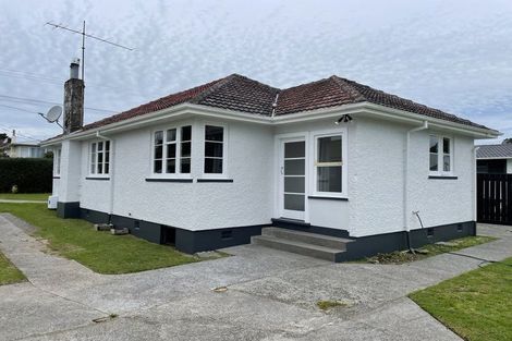 Photo of property in 396 Carrington Street, Upper Vogeltown, New Plymouth, 4310