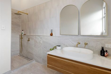 Photo of property in 17 Dinsdale Road, Dinsdale, Hamilton, 3204