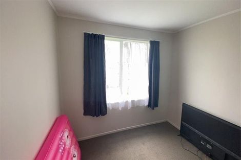 Photo of property in 2 Adel Place, Weymouth, Auckland, 2103