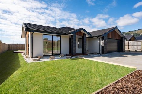 Photo of property in 32 Greenway Crescent, Hope, Richmond, 7020