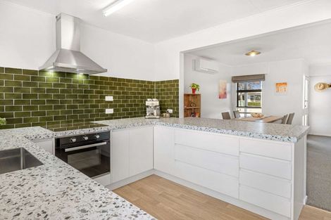 Photo of property in 1 Langley Avenue, Milson, Palmerston North, 4414