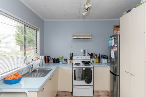 Photo of property in 18 Penney Green, Nawton, Hamilton, 3200