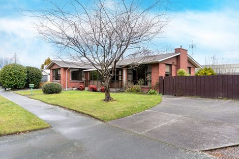 Photo of property in 7 Woodbury Street, Avonhead, Christchurch, 8042