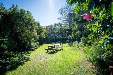 Photo of property in Herbert Gardens, 186 The Terrace, Wellington Central, Wellington, 6011