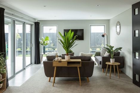 Photo of property in 33 Prestons Park Drive, Marshland, Christchurch, 8083